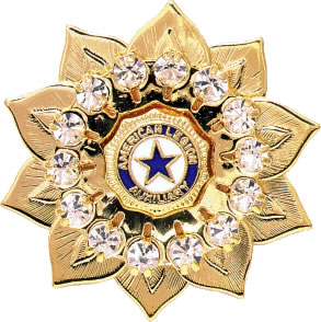 Leaf Pin with Auxiliary Emblem