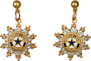 Multi-Star Earrings with Auxiliary Emblem